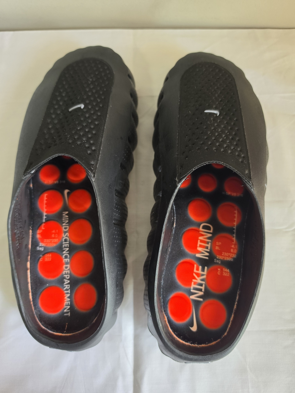 Nike Mind 001 Men's Mules Black Hyper Crimson HQ4307-001 Size 10 NWOB